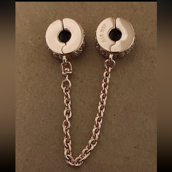 AUTHENTIC PANDORA PAVE SAFETY CHAIN CLIP CHARM #786322CZ-05 - Picture 3 of 10